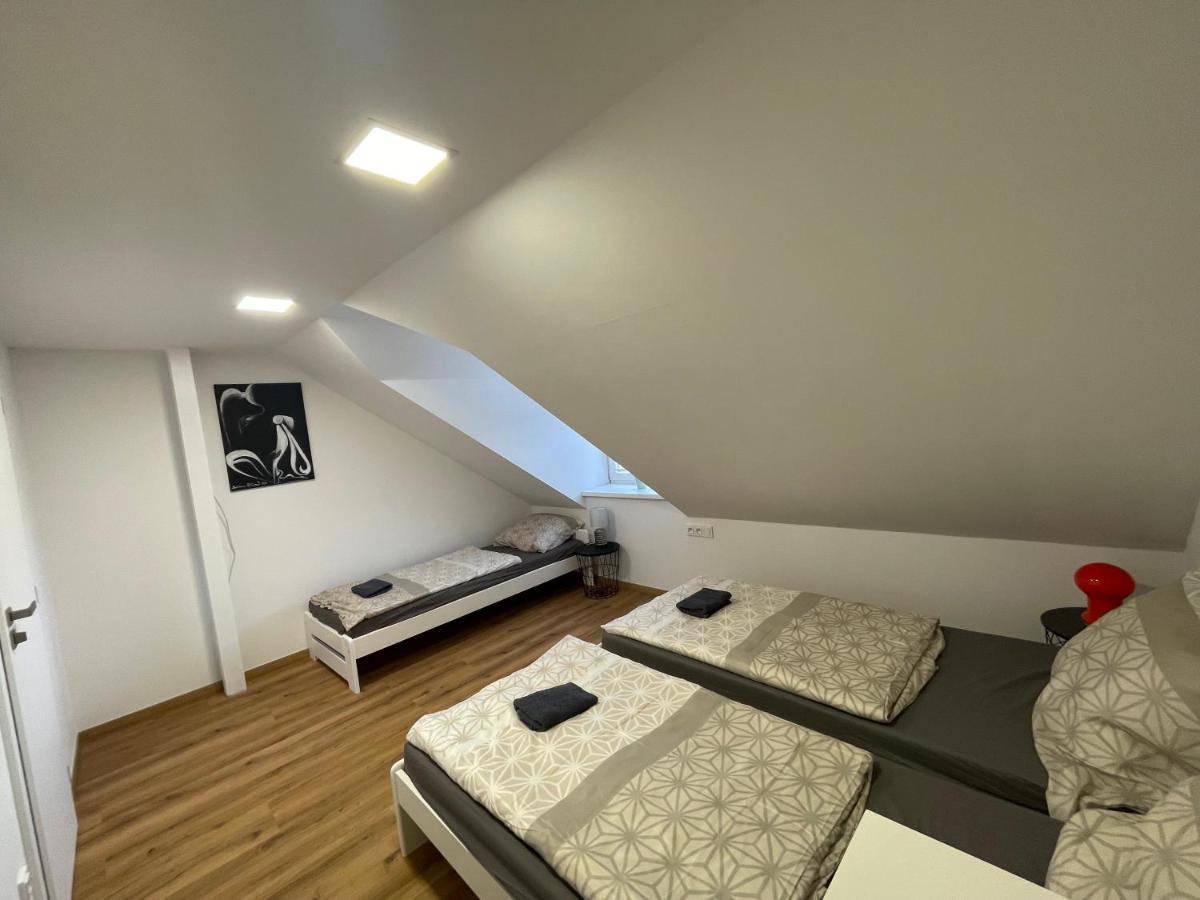 Apartman Svetla Pardubice Exterior foto